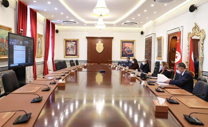  رئيسة الحكومة تشرف على جلستي عمل وزارية  