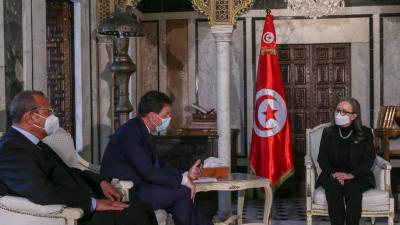 استقبلت رئيسة الحكومة السيدة نجلاء بودن رمضان اليوم الاثنين 28 مارس 2022 بقصر الحكومة بالقصبة رئيس منظمة الأعراف الفرنسية MEDEF السيد Geoffrey Roux de Bézieux، بحضور رئيس الاتحاد التونسي للصناعة والتجارة والصناعات التقليدية السيد سمير ماجول.