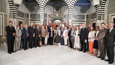 استقبلت رئيسة الحكومة السيدة نجلاء بودن رمضان صباح اليوم الثلاثاء 12 جويلية 2022 بفضاء الندوات بقصر الحكومة بالقصبة، رؤساء الهياكل والمؤسسات والمنشآت تحت إشراف رئاسة الحكومة، وذلك للمعايدة بمناسبة عيد الأضحى المبارك.