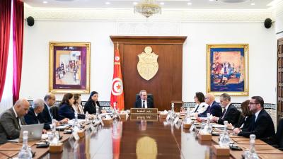  رئيس الحكومة يشرف على جلسة عمل وزارية