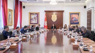  التسريع في إتمام المشاريع الخاصّة بقطاع النّقل محور اجتماع اللجنة العليا لتسريع إنجاز المشاريع العمومية